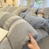 Conjunto de cama de quatro peças em algodão 100% grau A para maternidade e infantil, novo conjunto de alta qualidade de capa de edredom de algodão puro, lençol de baixo e lençol de elástico de três peças