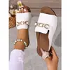 Pantuflas de mujer talla grande para comercio exterior transfronterizo 2025 verano nuevo casual europeo y americano sandalias de playa con una tira y tacón de cuña de suela gruesa