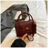 Shuai Mi Jia Bolso Pequeño Cuadrado Portátil Simple y Elegante Verano 2026 Nuevo Bolso de Hombro a la Moda Versión Coreana Bolso Cruzado de Nicho