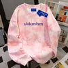 Estilo Vibe Casual 2025 Nuevo Diseño de Letras Americanas Sudadera Rosa Tie-Dye para Mujer Top de Cuello Redondo de Manga Larga