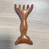 Venta al por mayor de peines de masaje de sándalo, peine meridiano, peine de masaje de rana pequeña, raspador nasal, peine de madera de delfín de cinco garras, fabricantes de peines