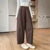 Pantalones grises cropped de pierna ancha para mujer, nuevo estilo principios de otoño 2026, pantalones balloon casuales coreanos petite, estilo holgado y casual