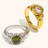 Moda Transfronteriza Europea y Americana Elegante Nicho Retro Joyería de Mano Acero Inoxidable Chapado en Oro de 18 Quilates Anillo Redondo con Circonita para Mujer Lujo Accesible
