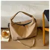 Bolsas minimalistas y casuales de gran capacidad al por mayor para mujer, nuevas bolsas de lona ligeras estilo coreano, adecuadas para ir al trabajo, bolsos de hombro y bolsos cruzados
