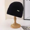 Gorro para Hombre Otoño e Invierno Estilo Nuevo Forrado de Felpa Cálido Cortavientos de Lana Gorro de Punto Engrosado Protección para Orejas Ciclismo al Aire Libre