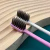 Kit de Escova de Dentes Descartável para Hotel Escova de Dentes Descartável para Hotel Pasta de Dente Saco de Filme Macio Suprimentos Descartáveis para Pousadas