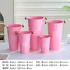 Cubo para Flores, Cubo para Arreglos Florales de Floristería, Cubo de Agua de Pie, Cubo de Hidratación para Flores, Decoración de Flores Secas de Hierro Forjado, Cubo Abrazo, Jarrón de Flores, Cubo de Flores de Lata
