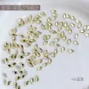 Pedras de Strass K9 Folha de Bordo Borboleta Fundo Plano para Nail Art, Celebridade da Internet Sucesso de Vendas Coloridas Imitação Pequenas Pedras de Strass de Formato Irregular Decorações para Unhas