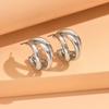 Clip para oreja japonés y coreano de verano simple escalonado extragrande de tres anillos para mujer, personalidad multicapa retro elegante, joyería de oreja de alta gama