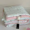 Touca de Algodão Pequena Floral Estilo Coreano Colcha de Gaze Colcha de Inverno Colcha de Primavera e Outono Acolchoada Veludo Acalmador para Bebê Colcha de Renda