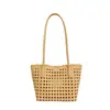 Bolsa de ombro simples transfronteiriça vazada tecida bolsa mãe-filho bolsa de ombro única casual personalizada comércio exterior tendência estilosa bolsa de axila