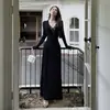 Vestido Blanco de Manga Larga con Retazos de Encaje Retro Francés y Cuello en V para Mujer 2026 Otoño Nuevo Falda Bodycon Sexy