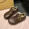 Sandálias Birkenstock de couro com sola grossa, salto escondido e forro de pelo, femininas, novo estilo 2026, sapatos de inverno femininos, slip-on, sapatos de algodão para neve, femininos