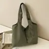Bolsa de Hombro de Nylon de Gran Capacidad para Mujer con Cierre de Cordón Botón Correa Ajustable para el Hombro Bolso de Hombro Único Bolso de Mano Casual para Viajes de Negocios Estudiante