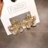 Exquisito y Compacto Pasador de Flor Incrustado de Diamantes para Mujer, Pinza Metálica de Alto Nivel para Flequillo, Pinza Lateral, Nuevo Estilo de Accesorio para el Cabello