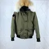 Otoño e Invierno 2026 Popular Pluma Grande de Ganso y Pato 02 Serie Glaciar Chaqueta de Vuelo Plumón de Pato Blanco Estilo Pareja