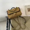 Mochila de Moda Popular Estilo Coreano para Mujer Otoño e Invierno 2025 Nueva Mochila Pequeña Casual Simple Acolchada Bolso con Cadena