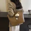 Bolsa Tote Grande Capacidade para Mulheres, Bolsa para Trabalho e Deslocamento, Nova Bolsa de Ombro Super Popular Outono e Inverno 2025, Bolsa de Ombro de Alta Qualidade