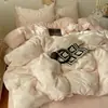 Juego de cuatro piezas de gasa de doble capa Clase A, funda de edredón de algodón puro estilo ins fresco y simple con dibujos animados para estudiante, juego de ropa de cama de tres piezas para dormitorio de estudiante