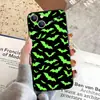 Suministro transfronterizo exclusivo: Funda de teléfono oscura para Halloween con murciélagos verde fluorescente y caras de fantasma, adecuada para iPhone, funda suave de base negra