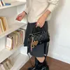 Bolsa matelassê vintage Maillard para outono e inverno para mulheres, nova bolsa de mão da moda 2026, bolsa Boston transversal versátil