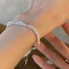 Pulseira de Nicho Exquisita de Camada Dupla Luz Francesa de Luxo Indústria Pesada Camada Dupla Envolvida Pérola Prata Desfiada Pulseira de Contas Pulseira