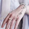 Pulsera Elegante Versátil con un Toque de Lujo Ligero y Único de Alta Gama, Nuevo Popular Exquisito Accesorio de Joyería para Manos para Mujer 2026
