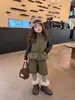 Conjunto de Ropa de Trabajo Estilo Coreano para Niños y Niñas para Otoño e Invierno Chaleco Acolchado Infantil Top Espeso para Bebé Pantalones de Algodón para Niños Pequeños