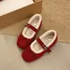 Lazo francés súper bonito súper calientes zapatos mullidos de invierno Mary Janes zapatos de algodón zapatos de pelo ropa de exterior para mujer hebilla con terciopelo