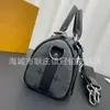 Donkey Home Transfronterizo Nuevo Hombres Guerrero Negro 25 Bolsa Almohada Campanilla Bolso de Hombro Cruzado Moda Casual Envío Directo de Fábrica