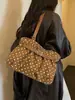 Relajado, plisado, diseño de lunares, nueva colección 2026, fresco y elegante, gran capacidad, bolso tote de moda, bolso de hombro y bolso de axila para mujer