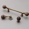 Venda Direta do Fabricante: Puxadores de Porta de Armário de Luxo Leve Estilo Francês, Puxadores de Porta de Guarda-Roupa, Puxadores de Móveis de Gaveta, Puxadores Pequenos com Pingente de Bola Redonda Estilo Vintage