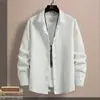 Camisa de manga larga para hombre, color liso, gasa de burbujas, estilo coreano ajustada para otoño, camisa sin planchar, nuevo modelo casual primavera y otoño 2026