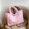 Comercio Exterior Peluche Gran Capacidad Elegante Raya Vertical 2025 Moda Casual Nuevo Bolso Tote de Moda para Mujer