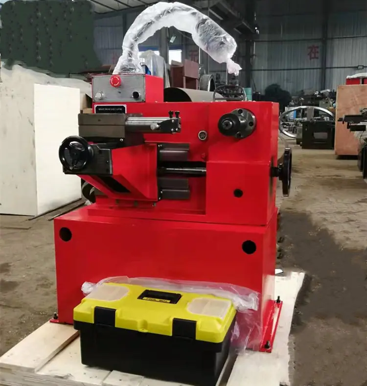 T8445-04.jpg