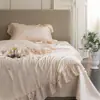 Juego de tres piezas de edredón de Tencel estilo princesa francesa para el verano, refrescante, con borde de volantes de seda helada, edredón fresco y delgado para dormir sin ropa.