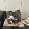 Bolso de gran capacidad con estampado floral, bolso de hombro de cadena de moda para mujer, bolso tote versátil para el trabajo, bolso cruzado moderno
