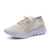 Zapatos casuales nuevos de comercio exterior transfronterizos para mujer, zapatos de malla con cordones tejidos voladores, transpirables, ligeros, planos, talla 43, zapatos de mujer