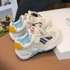 Zapatos Deportivos para Hombre y Niño 2026 Nuevas Llegadas de Primavera Zapatos Casuales de Malla Transpirable para Niños Estilo Coreano Suela Suave Versátiles Zapatos Forrest Gump