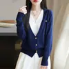 Cárdigan de Punto de Diseñador con Cuello en V Falso de Dos Piezas para Mujer 2026 Otoño/Invierno Nuevo Elegante Suelto Ropa de Abrigo Superior