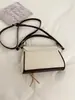 Bolsa de Ombro Quadrada Pequena Elegante e Simples para o Dia a Dia 2026 Versão Coreana com Toque de Luxo, Bolsa de Mão Retrô e Bolsa Transversal