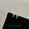 Pendientes Mini de Cruz Minimalistas con Microincrustaciones de Circonita Moda para Viajar Combinan con Todo Cruz Completa de Diamante Pendientes Compactos Elegantes para Mujer