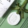 Pieza de Fragancia Colgante de Yeso para Aromaterapia con Patrón de Rosa, Frescura de Larga Duración, Adecuado para Armario, Baño, Coche y como Regalo
