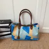Bolso Versátil de Gran Capacidad para Mujer 2025 Nueva Moda Elegante Estilo Perezoso Bolso de Hombro para Viajes Cotidianos Bolso de Mano Bolso Tote