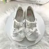 Zapatos de cuero Lolita con lazo bajo, Zapatos de princesa JK, Zapatos de cuero pequeños Lolita de encaje Mary Jane, Punta redonda, Diseño original para mujer