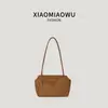 Nova bolsa de ombro em camurça transfronteiriça outono/inverno, uma bolsa de mão retrô versátil e estilosa para o uso diário, adequada tanto para ocasiões casuais quanto para o trabalho.