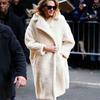 Casaco de Lã de Cordeiro de Comprimento Médio com Lapela Estilo Ursinho Teddy para Mulheres, Moda Europeia e Americana 2021, Acima do Joelho, Engrossado, Estilo Britânico