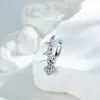 Flores do Riacho Nebuloso: Estilo Luxo Minimalista Flor Pequena de Quatro Pontos Inlay de Cobre Zircônia Alfinete Reto Argola Brinco Henson Joias para Piercing