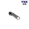 Cremallera Ykk en Stock, Gama Completa de Tiradores de Cremallera de Nylon Tamaño 5 Cn, Tiradores de Cremallera Ykk para Bolsas, Anillos de Cremallera, Equipaje