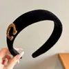Diadema de Borde Ancho para Otoño e Invierno Estilo Coreano para Mujer Diadema Alta para la Parte Superior de la Cabeza Hace que la Cara Parezca Más Pequeña Sensación de Alta Calidad Pinza para el Cabello Accesorios para el Cabello Antideslizante Pinza para el Cabello Goma para el Cabello